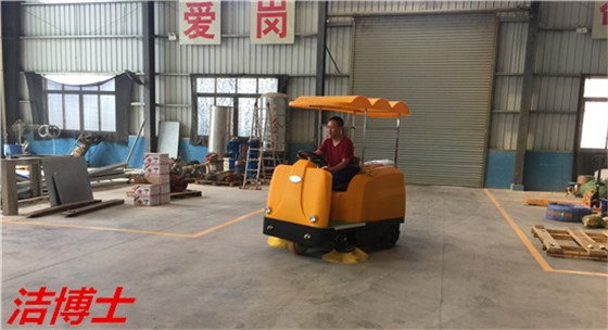 工廠(chǎng)車(chē)間全自動(dòng)掃地機