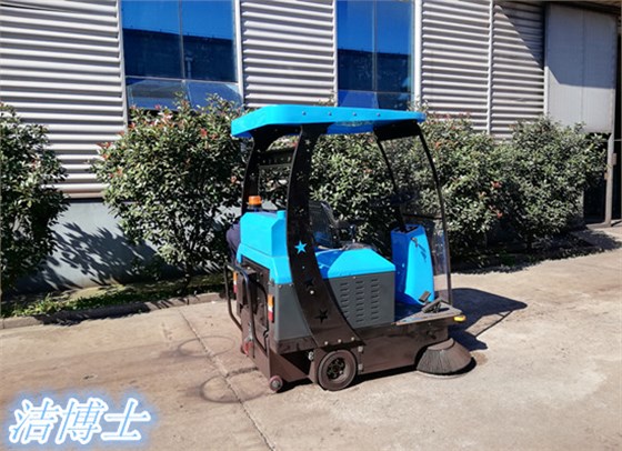 潔博士電動(dòng)掃地機1500型號