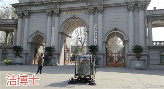 潔博士掃地車(chē)