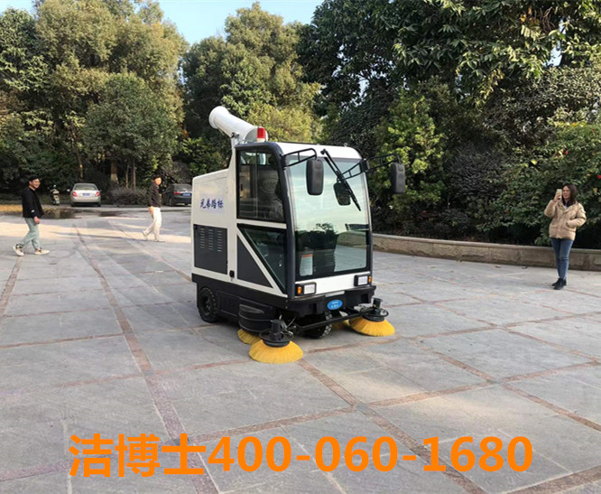 潔博士駕駛掃地機客戶(hù)案例-廣西兄弟路標涂料有限公司 潔博士駕駛掃地機客戶(hù)案例-廣西兄弟路標涂料有限公司